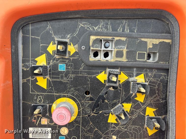 image for item EI5709 2002 JLG 600A boom lift