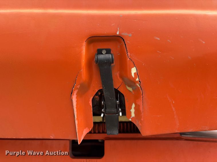 image for item EI5709 2002 JLG 600A boom lift