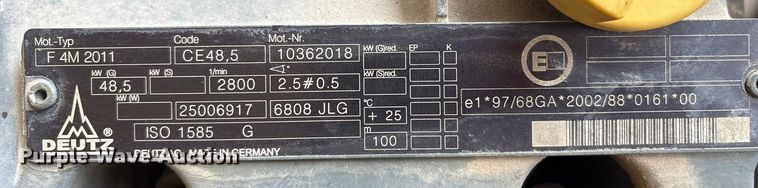 image for item EI5709 2002 JLG 600A boom lift