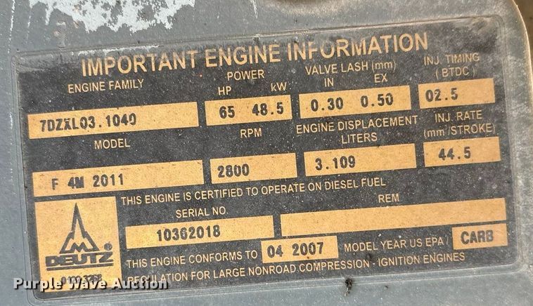 image for item EI5709 2002 JLG 600A boom lift