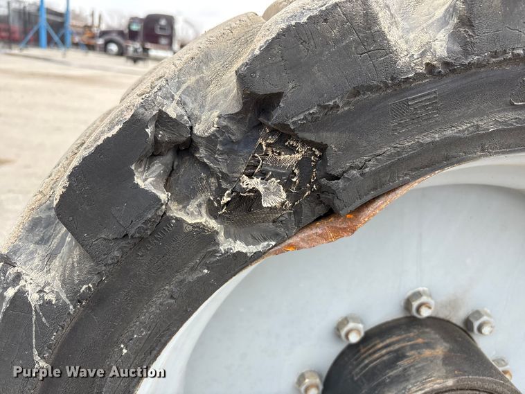 image for item EI5709 2002 JLG 600A boom lift