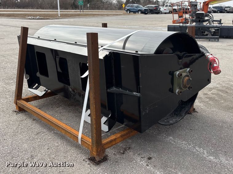 image for item EI5710 2025 Giyi VR59 skid steer vibratory roller 