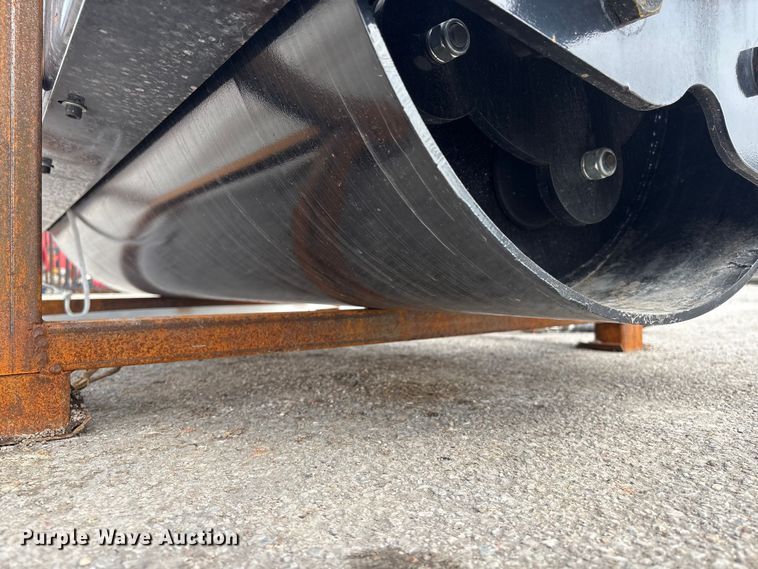 image for item EI5710 2025 Giyi VR59 skid steer vibratory roller 