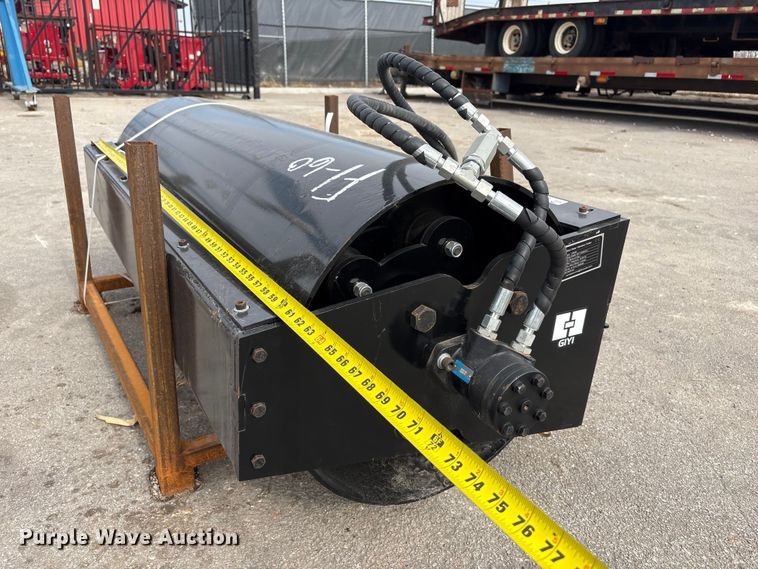 image for item EI5710 2025 Giyi VR59 skid steer vibratory roller 