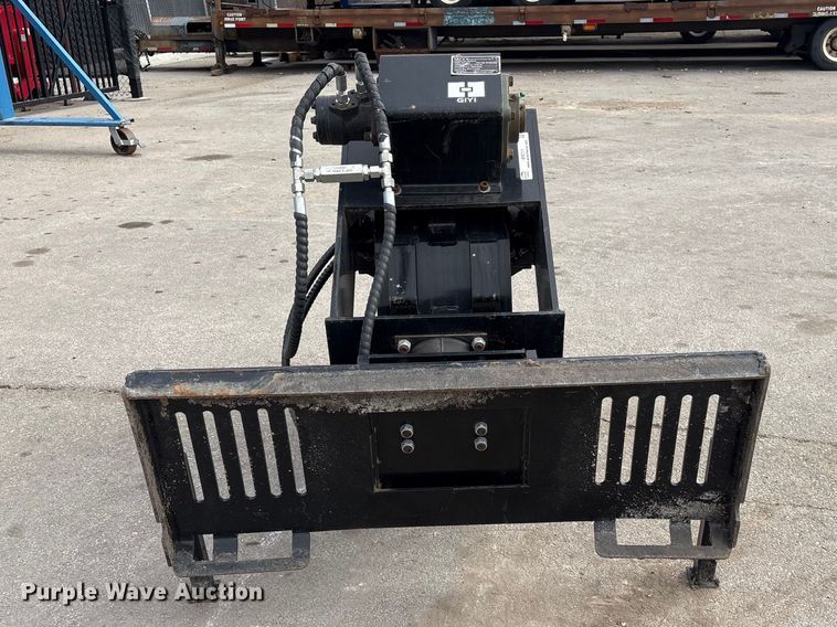 image for item EI5711 2025 Giyi GY-SCW12 skid steer steering compactor wheel