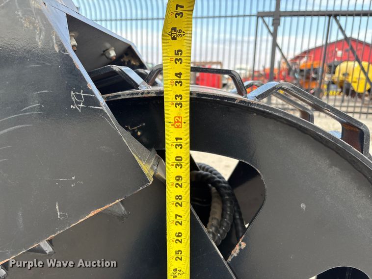 image for item EI5711 2025 Giyi GY-SCW12 skid steer steering compactor wheel