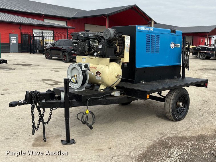 image for item EI5712 2011 Miller Big Blue 500D welder/generator