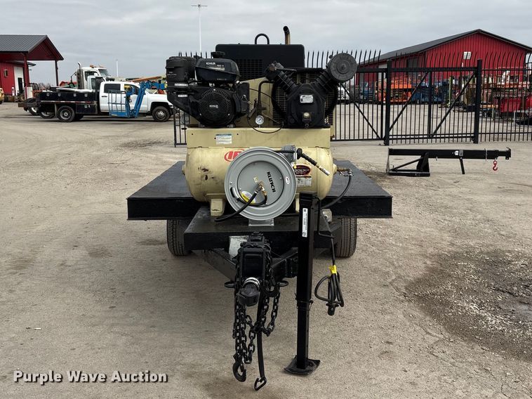 image for item EI5712 2011 Miller Big Blue 500D welder/generator