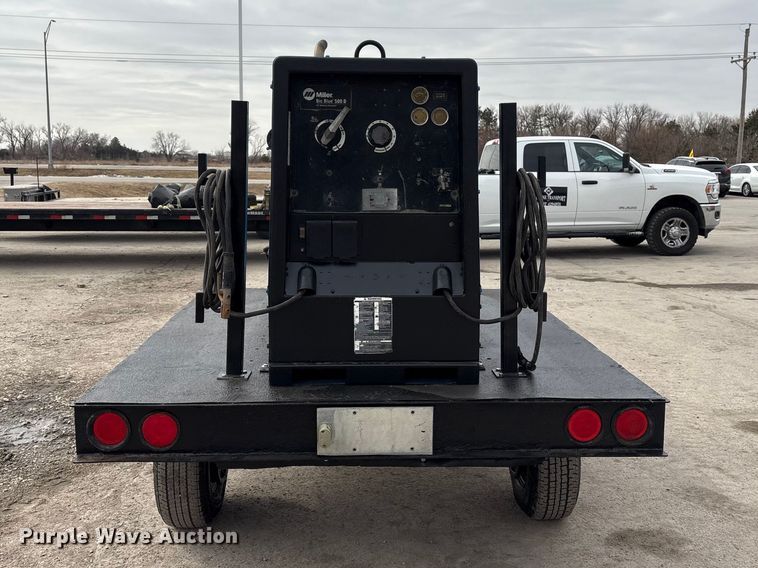 image for item EI5712 2011 Miller Big Blue 500D welder/generator
