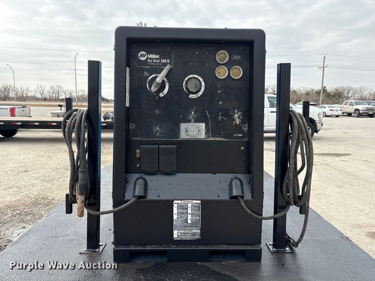 image for item EI5712 2011 Miller Big Blue 500D welder/generator