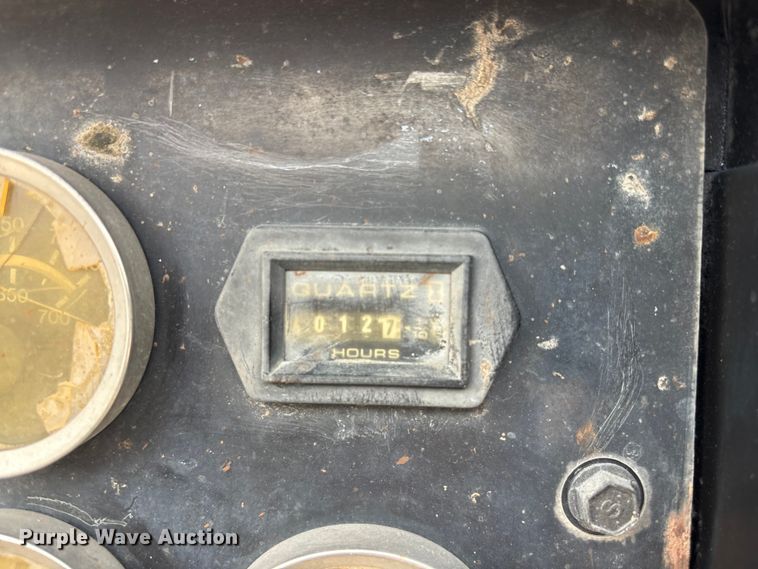 image for item EI5712 2011 Miller Big Blue 500D welder/generator