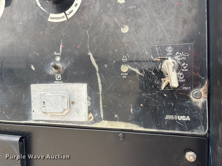 image for item EI5712 2011 Miller Big Blue 500D welder/generator