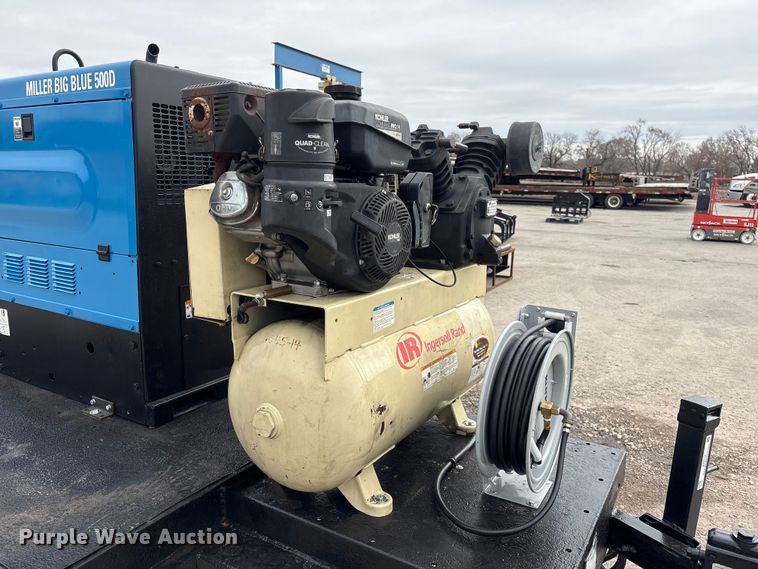 image for item EI5712 2011 Miller Big Blue 500D welder/generator