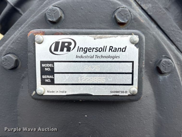 image for item EI5712 2011 Miller Big Blue 500D welder/generator