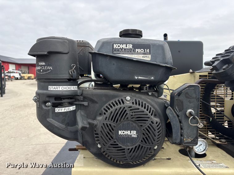 image for item EI5712 2011 Miller Big Blue 500D welder/generator