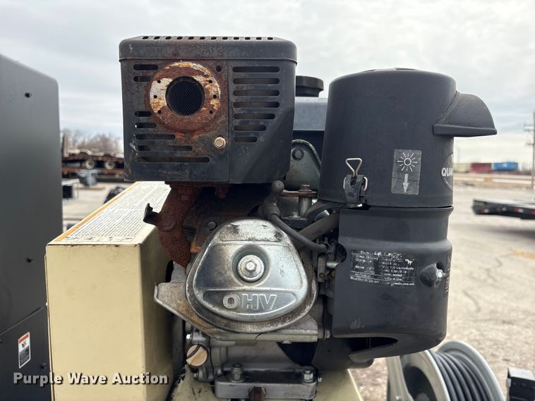 image for item EI5712 2011 Miller Big Blue 500D welder/generator