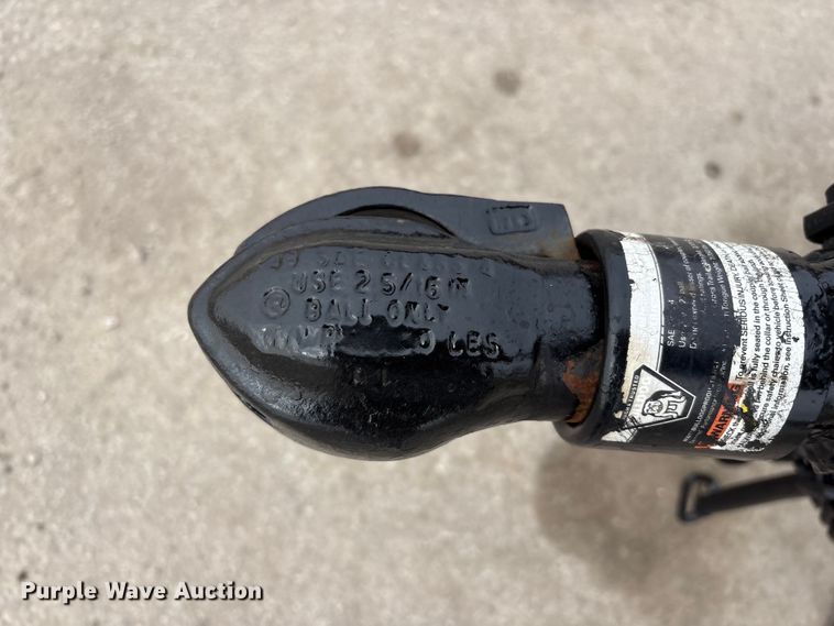 image for item EI5712 2011 Miller Big Blue 500D welder/generator