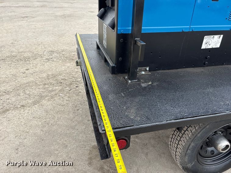 image for item EI5712 2011 Miller Big Blue 500D welder/generator