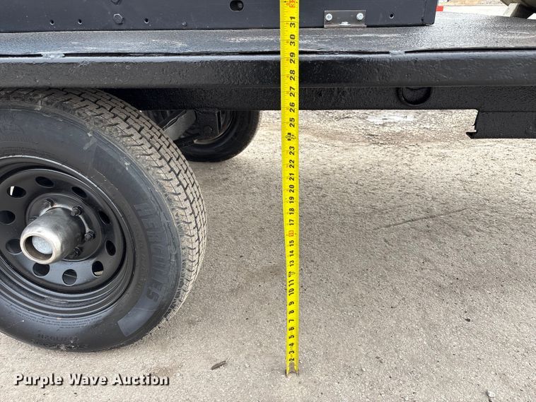 image for item EI5712 2011 Miller Big Blue 500D welder/generator