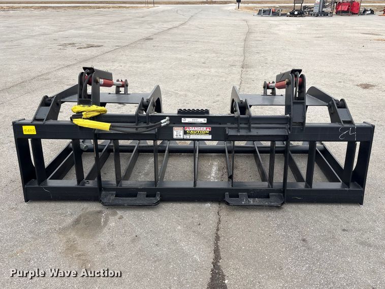 image for item EI5727 Skid steer grapple bucket
