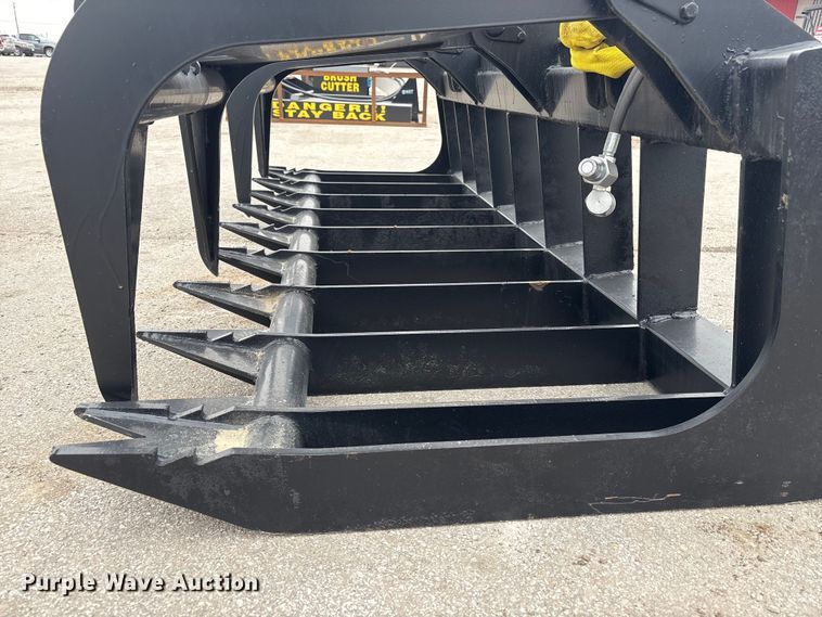 image for item EI5727 Skid steer grapple bucket