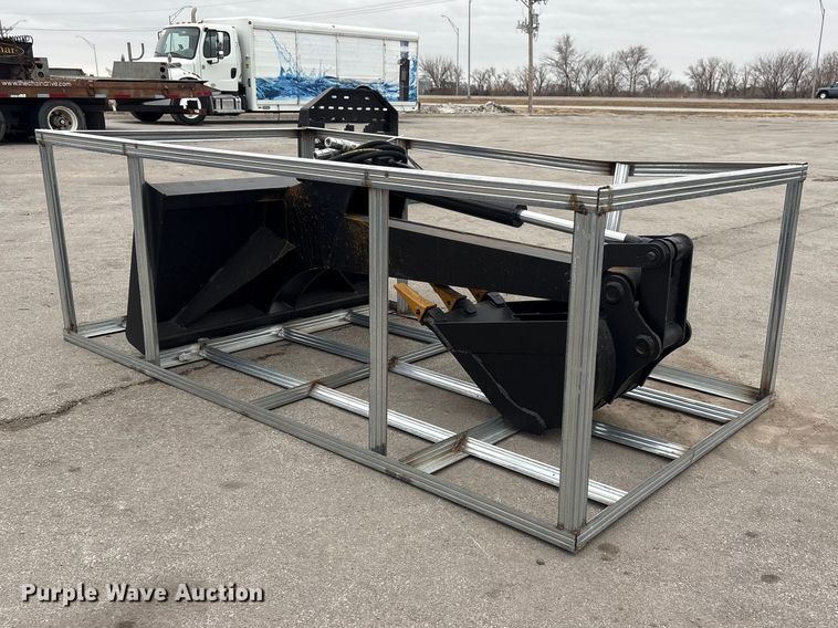 image for item EI5728 2025 Pabreak BE232 skid steer backhoe