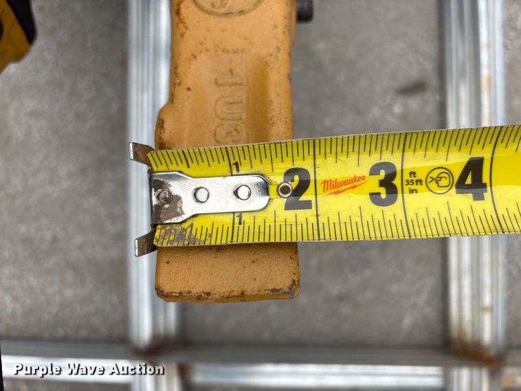 image for item EI5728 2025 Pabreak BE232 skid steer backhoe