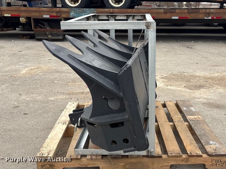 image for item EI5729 2025 Arteer SS-15000G skid steer winch