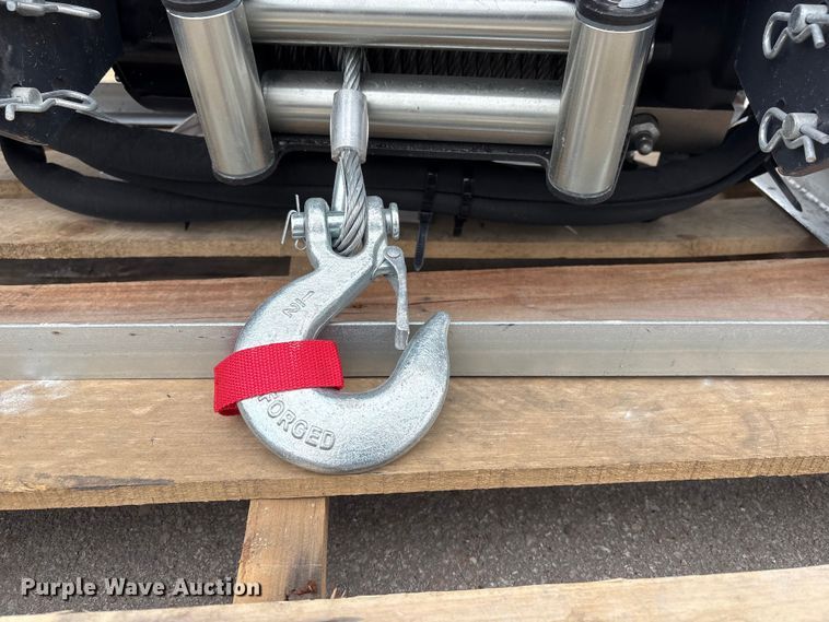 image for item EI5729 2025 Arteer SS-15000G skid steer winch