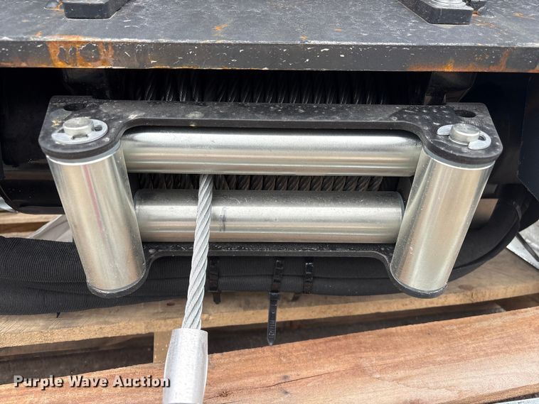 image for item EI5729 2025 Arteer SS-15000G skid steer winch