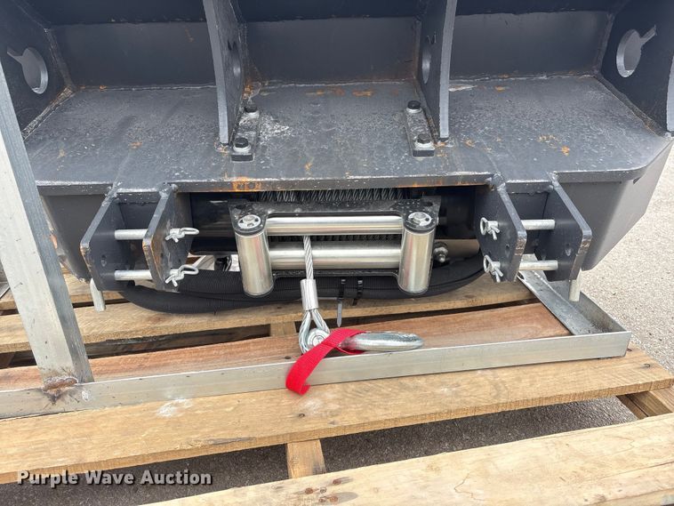 image for item EI5729 2025 Arteer SS-15000G skid steer winch