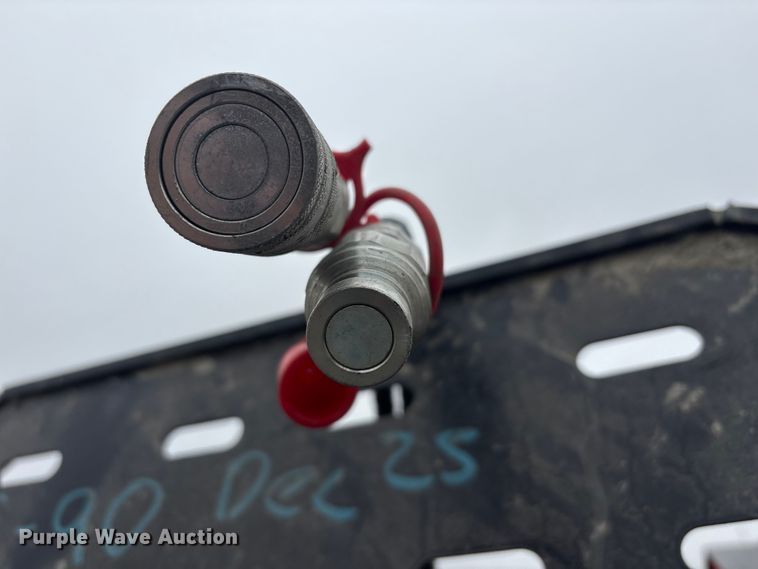 image for item EI5730 2025 Giyi SF60 skid steer forks