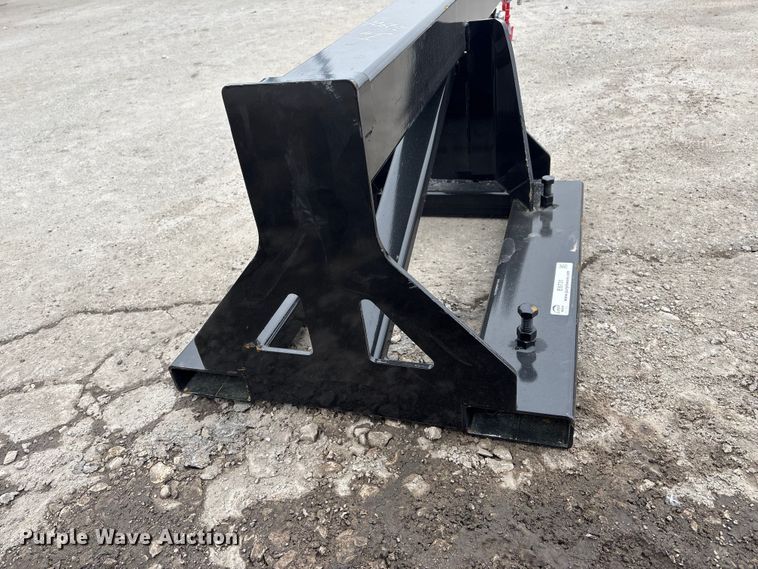 image for item EI5731 2025 Giyi TB47 telescopic boom forklift attachment