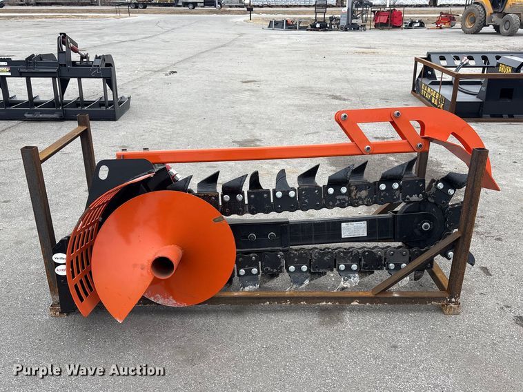 image for item EI5732 2025 Giyi D39 skid steer trencher