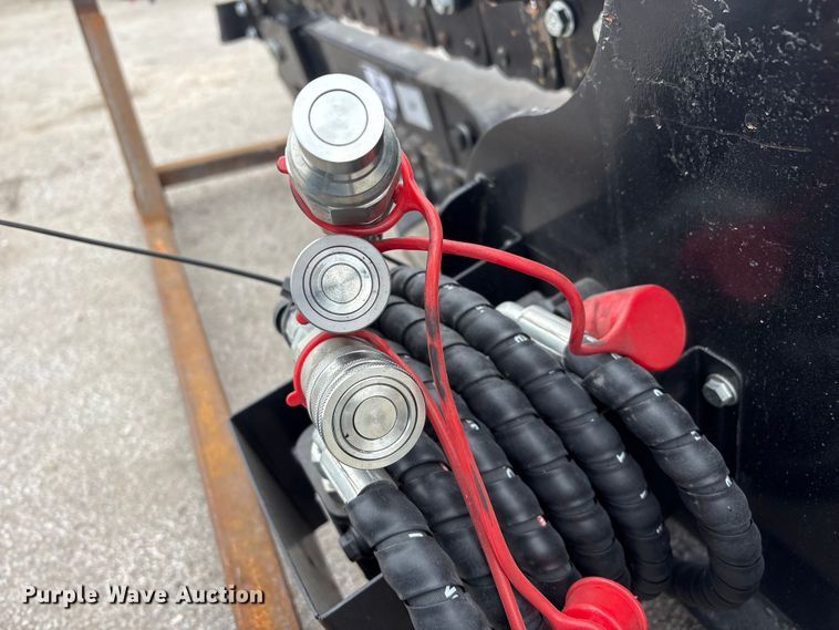 image for item EI5732 2025 Giyi D39 skid steer trencher