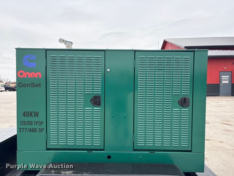 image for item EI5734 1999 Onan DGBC-3378897 generator