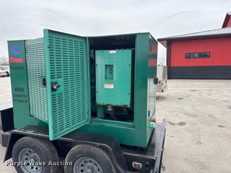 image for item EI5734 1999 Onan DGBC-3378897 generator