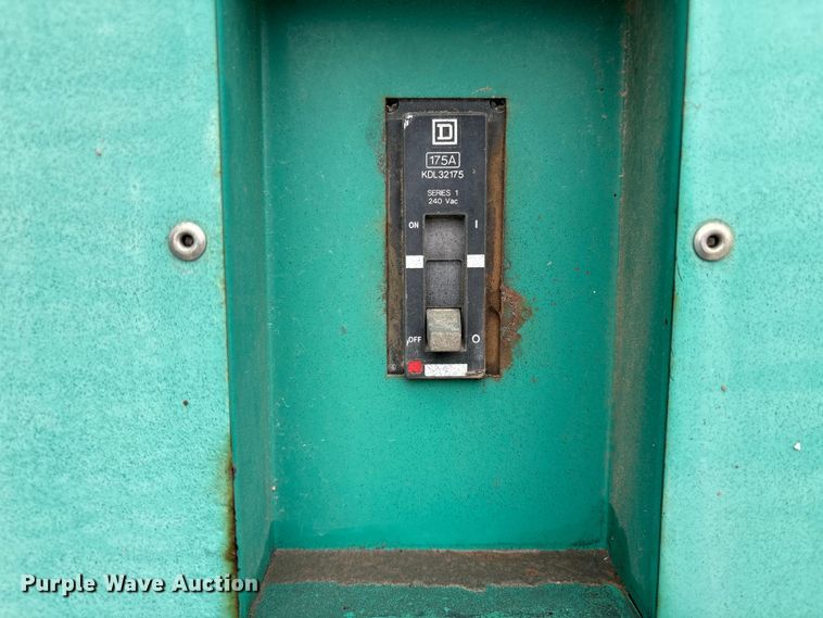 image for item EI5734 1999 Onan DGBC-3378897 generator