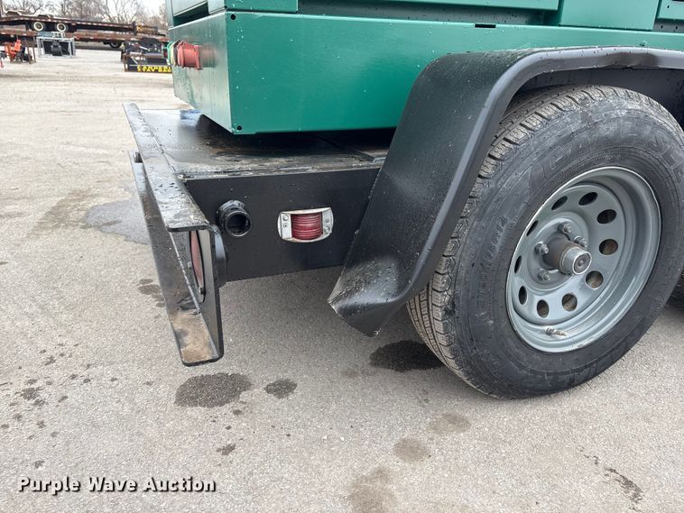 image for item EI5734 1999 Onan DGBC-3378897 generator