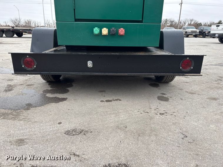 image for item EI5734 1999 Onan DGBC-3378897 generator