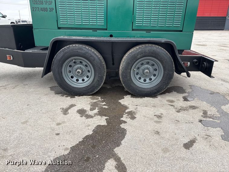 image for item EI5734 1999 Onan DGBC-3378897 generator