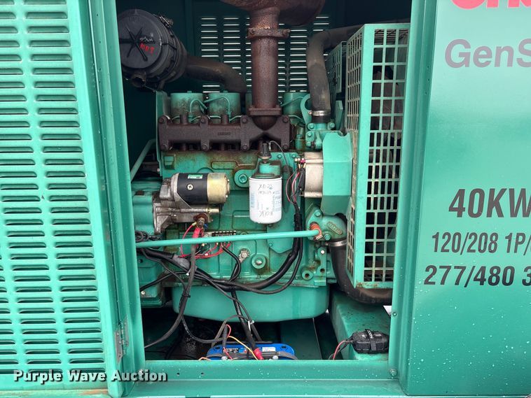 image for item EI5734 1999 Onan DGBC-3378897 generator