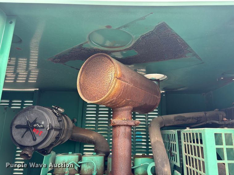 image for item EI5734 1999 Onan DGBC-3378897 generator