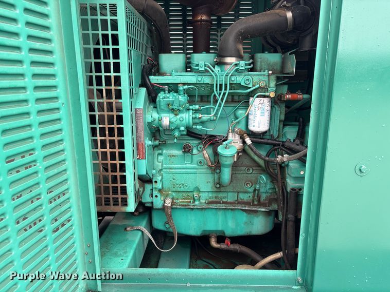 image for item EI5734 1999 Onan DGBC-3378897 generator