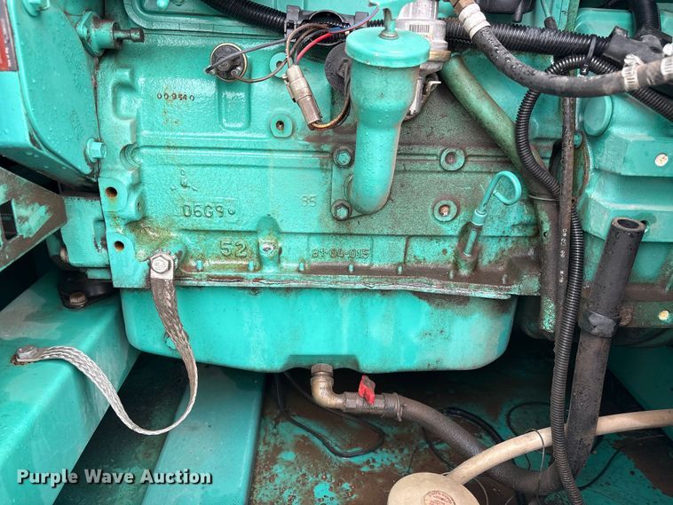 image for item EI5734 1999 Onan DGBC-3378897 generator