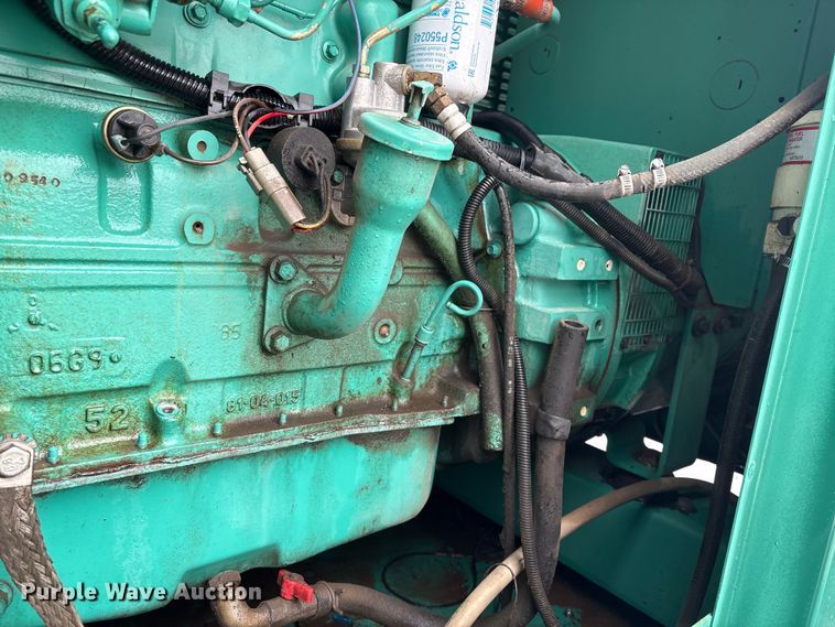 image for item EI5734 1999 Onan DGBC-3378897 generator