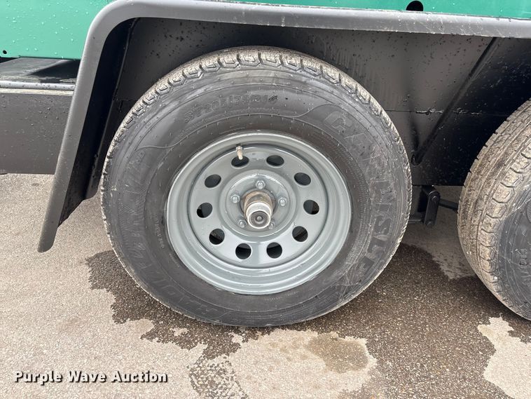 image for item EI5734 1999 Onan DGBC-3378897 generator