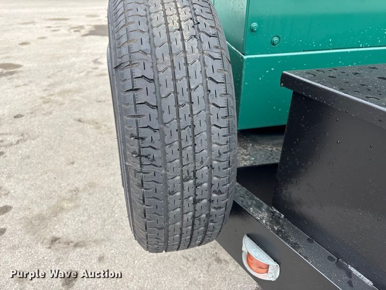 image for item EI5734 1999 Onan DGBC-3378897 generator