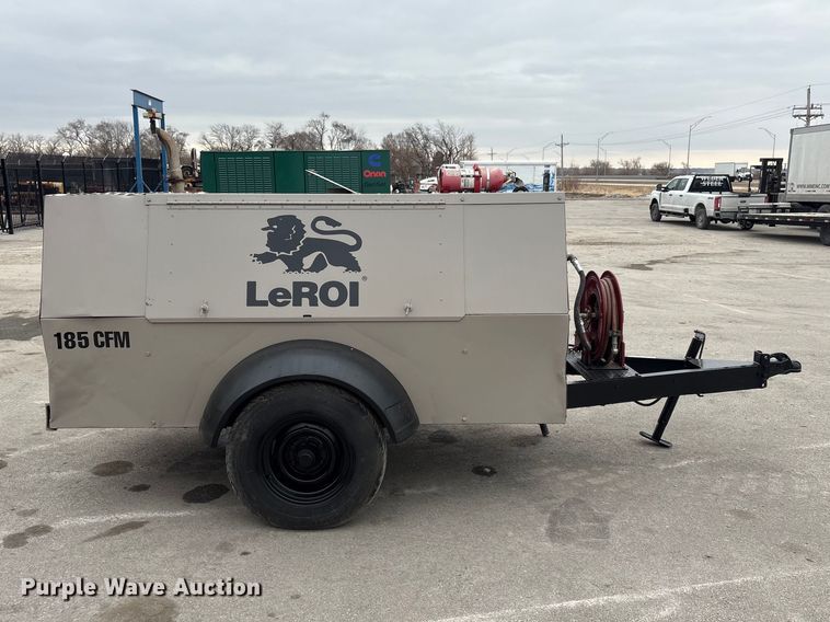 image for item EI5735 1996 LeRoi XQ185DJ-E air compressor