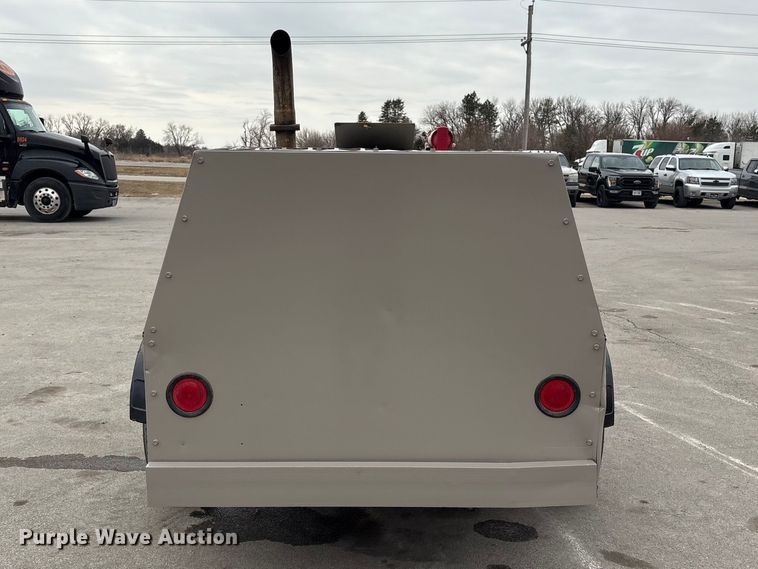 image for item EI5735 1996 LeRoi XQ185DJ-E air compressor